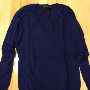 Navy blue v neck sweater. Great condition medium